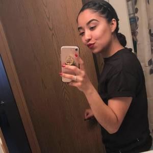 Meet your Posher, Ashley